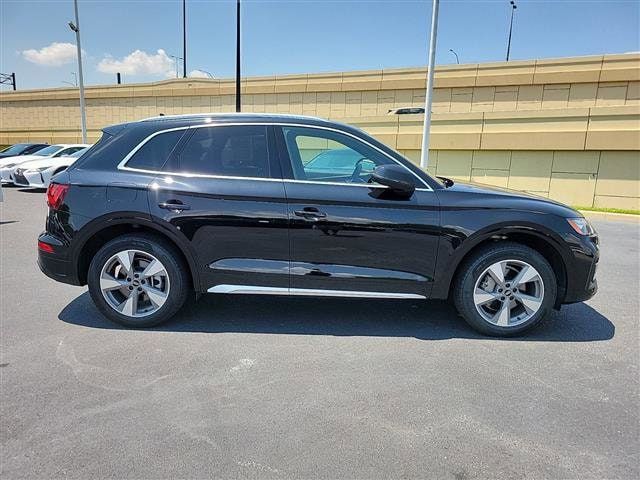 2023 Audi Q5 Premium Plus