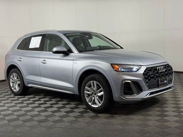 2023 Audi Q5 S Line Premium