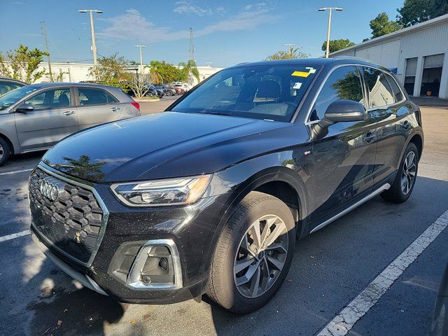 2023 Audi Q5 S Line Premium