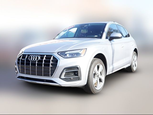 2023 Audi Q5 Premium Plus