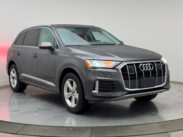 2023 Audi Q7 Premium