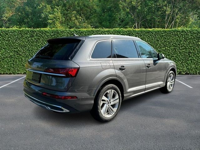 2023 Audi Q7 Premium