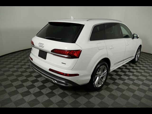 2023 Audi Q7 Premium