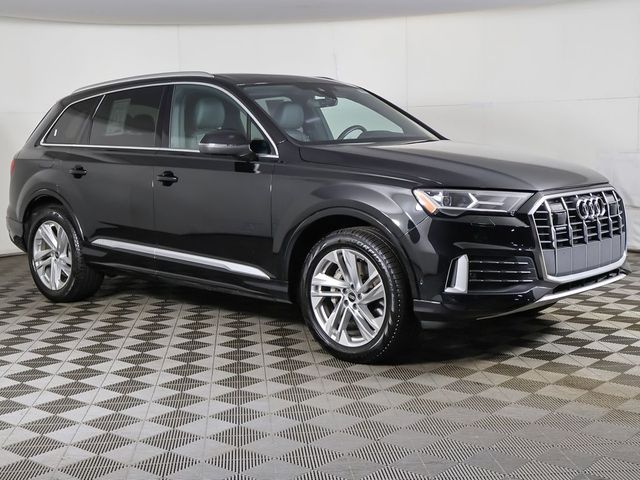 2023 Audi Q7 Premium