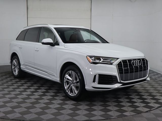 2023 Audi Q7 Premium