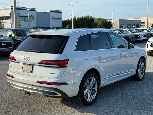 2023 Audi Q7 Premium