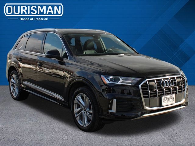 2023 Audi Q7 Premium