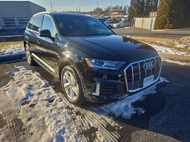 2023 Audi Q7 Premium