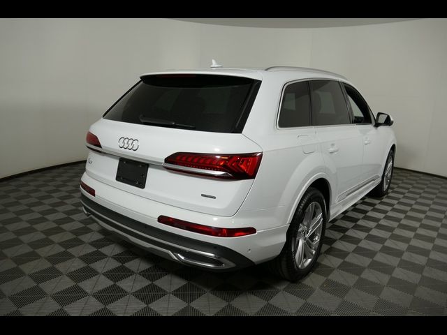 2023 Audi Q7 Premium