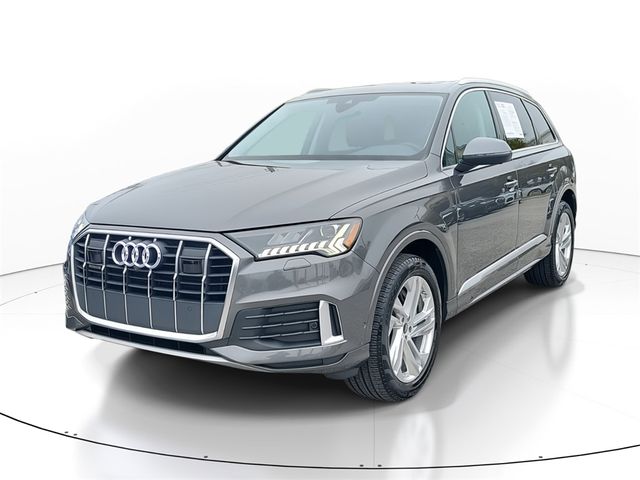 2023 Audi Q7 Premium Plus