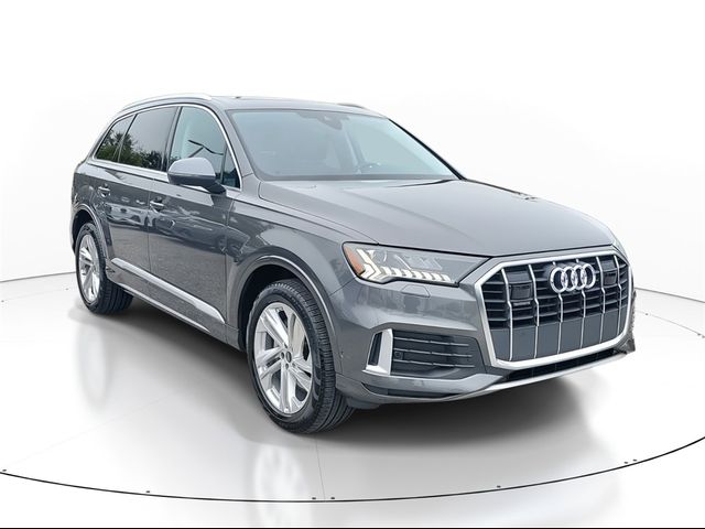 2023 Audi Q7 Premium Plus