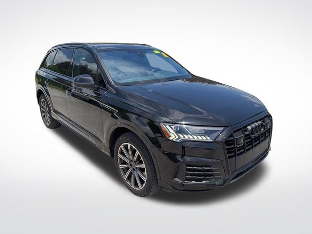 2023 Audi Q7 Premium Plus