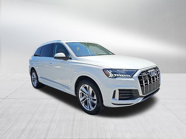 2023 Audi Q7 Premium Plus