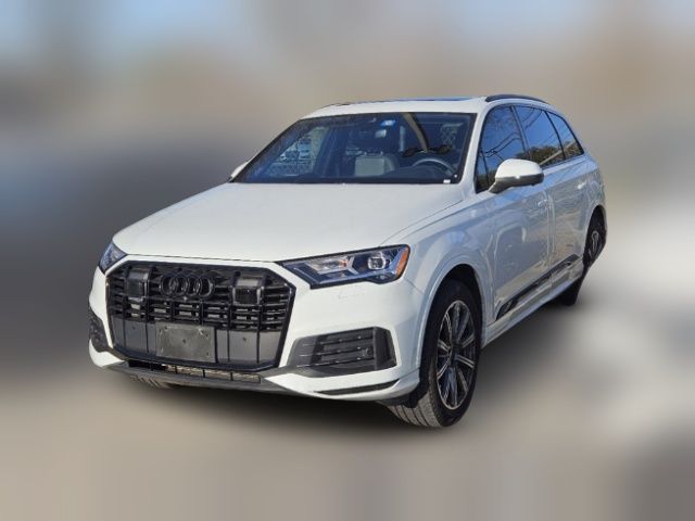 2023 Audi Q7 Premium Plus