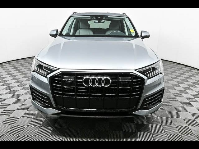 2023 Audi Q7 Premium Plus