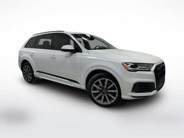 2023 Audi Q7 Premium Plus