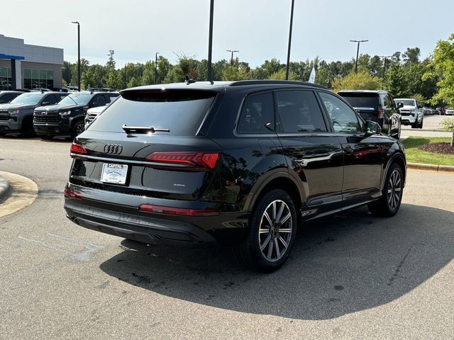 2023 Audi Q7 Premium Plus