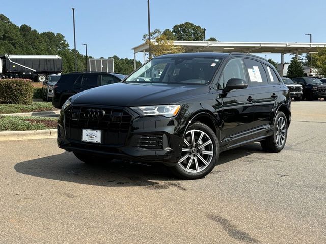 2023 Audi Q7 Premium Plus