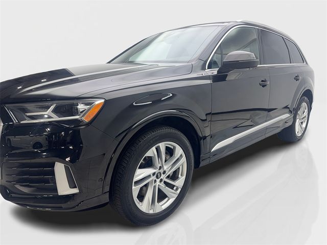 2023 Audi Q7 Premium Plus
