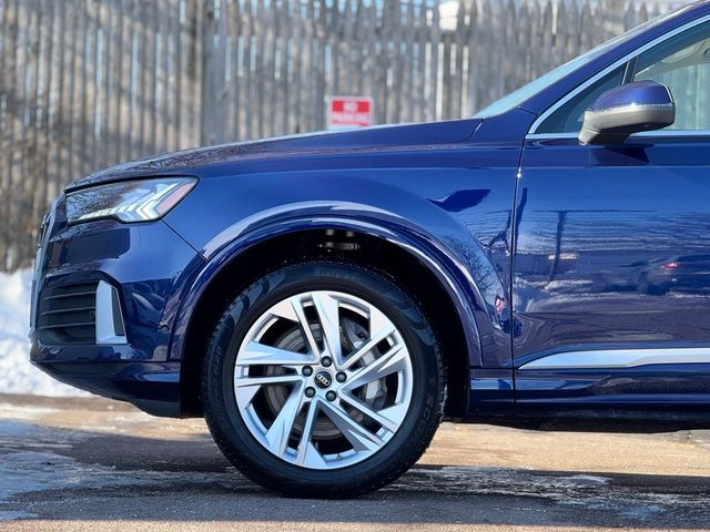 2023 Audi Q7 Premium Plus