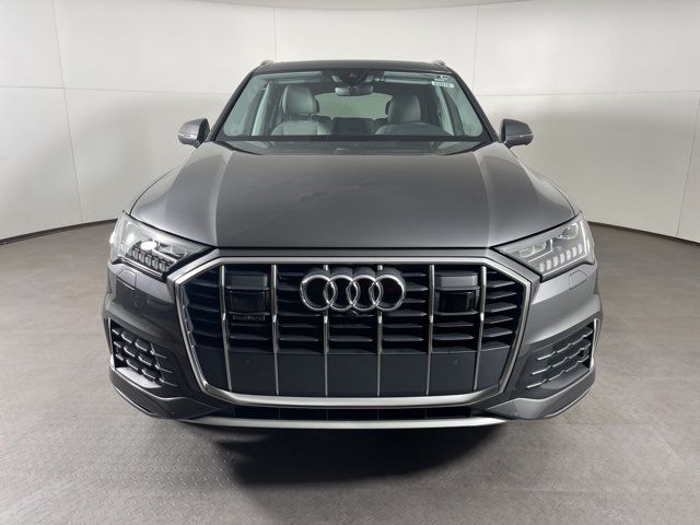 2023 Audi Q7 Premium Plus