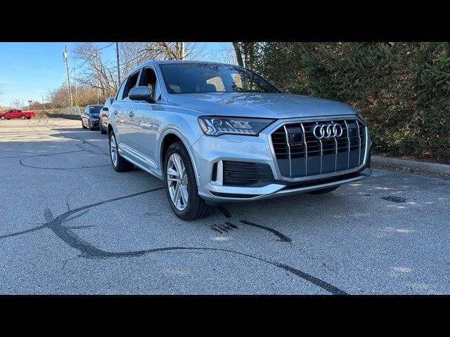 2023 Audi Q7 Premium Plus