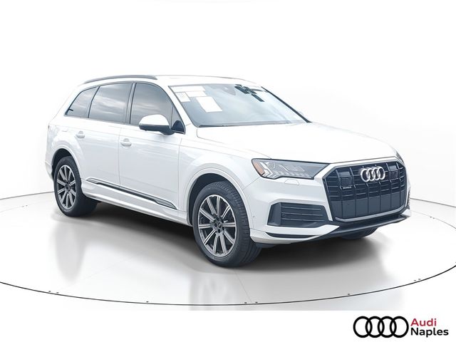 2023 Audi Q7 Premium Plus