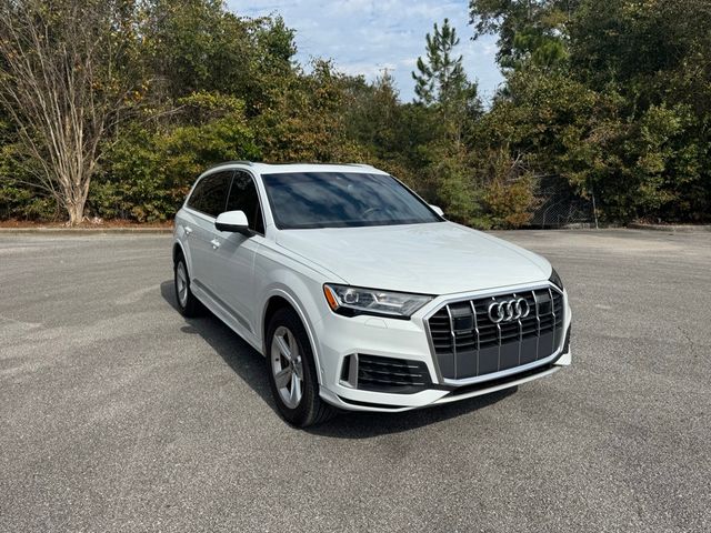 2023 Audi Q7 Premium Plus