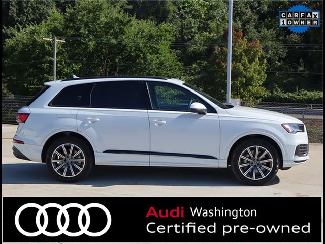 2023 Audi Q7 Premium Plus