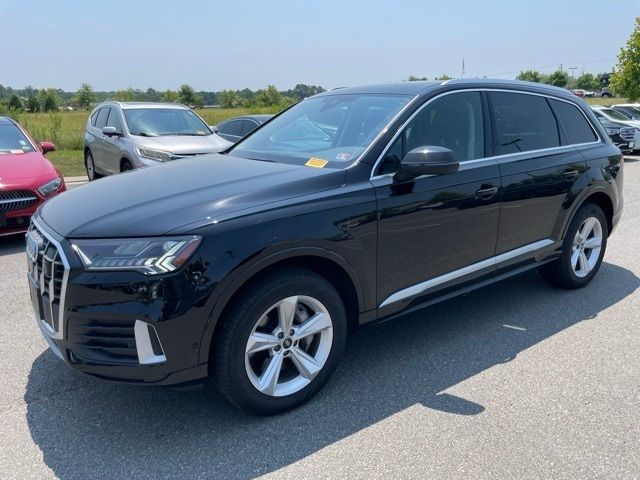 2023 Audi Q7 Premium Plus