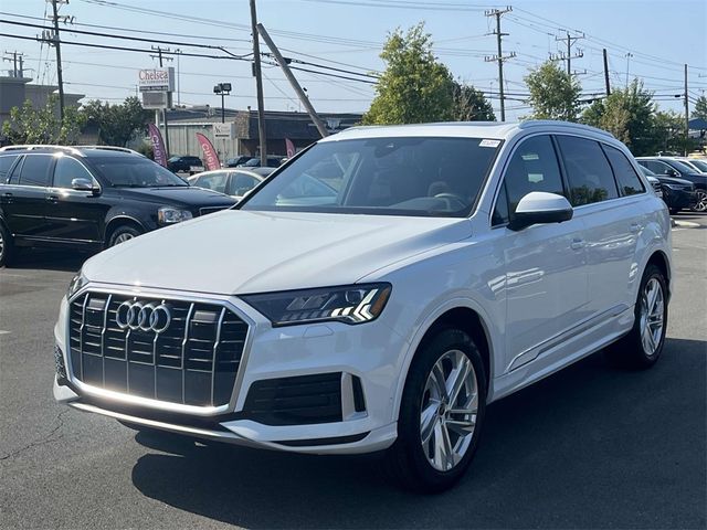 2023 Audi Q7 Premium Plus