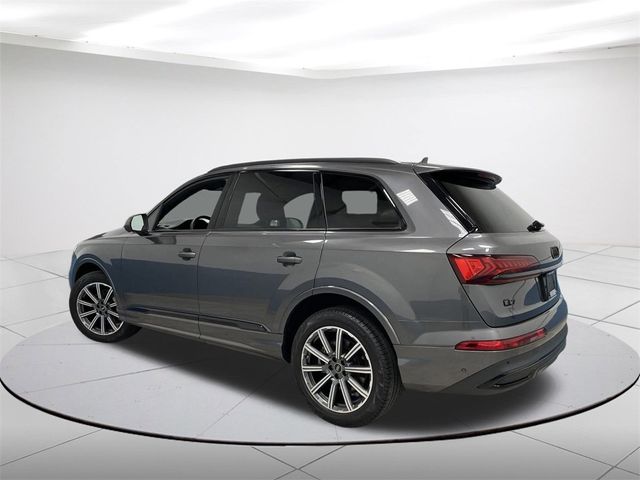 2023 Audi Q7 Premium Plus