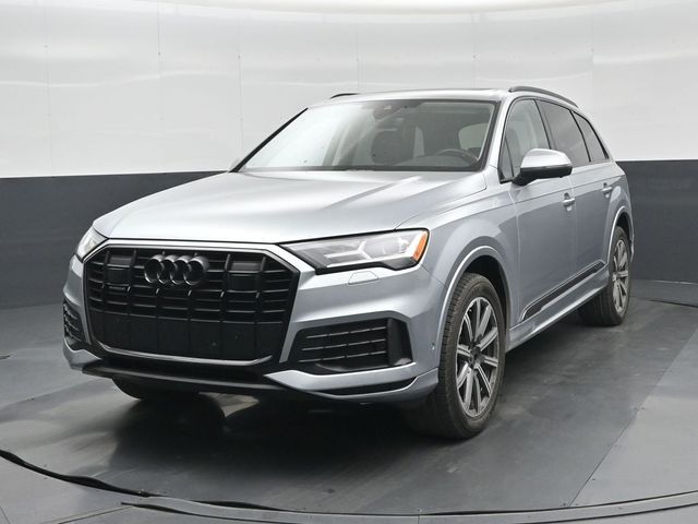 2023 Audi Q7 Premium Plus
