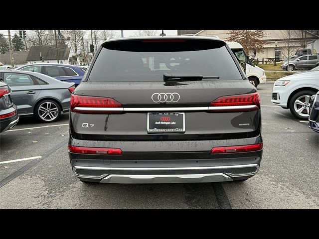 2023 Audi Q7 Premium Plus