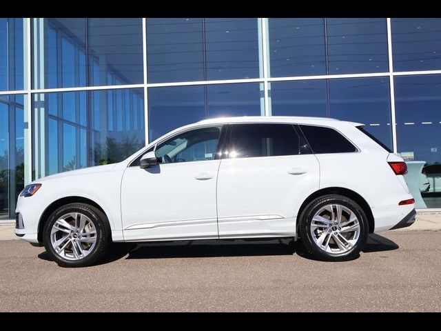 2023 Audi Q7 Premium Plus