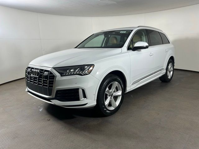 2023 Audi Q7 Premium Plus