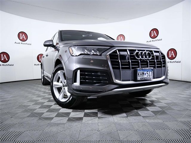 2023 Audi Q7 Premium Plus