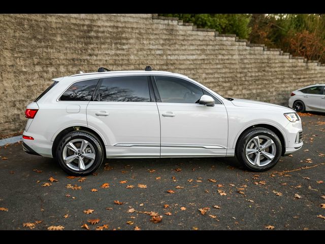 2023 Audi Q7 Premium Plus