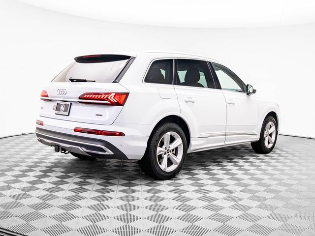 2023 Audi Q7 Premium Plus