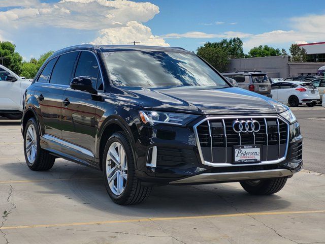 2023 Audi Q7 Premium Plus