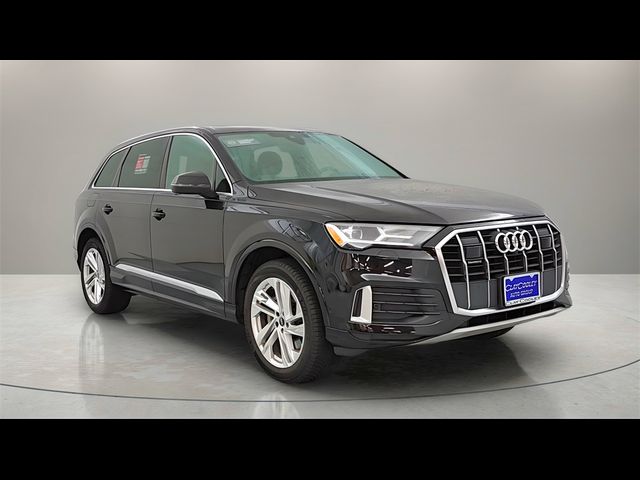 2023 Audi Q7 Premium Plus