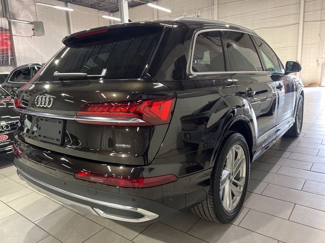 2023 Audi Q7 Premium Plus