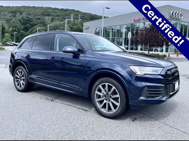 2023 Audi Q7 Premium Plus