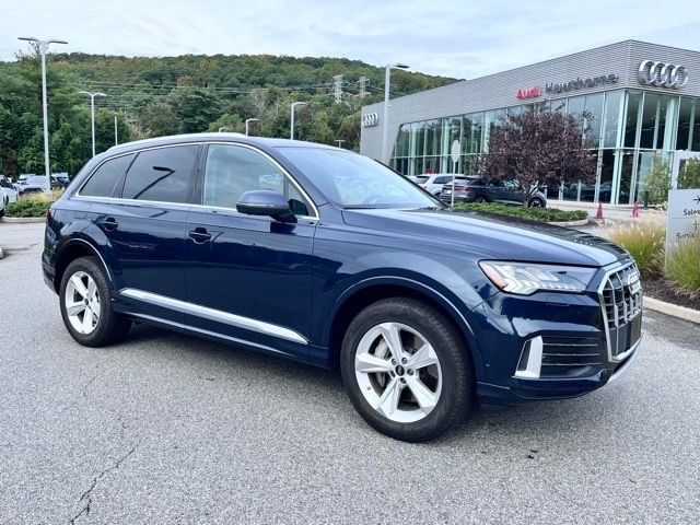 2023 Audi Q7 Premium Plus