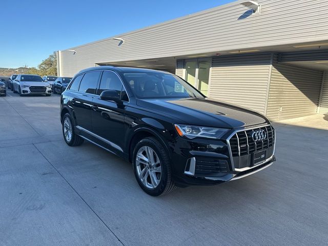 2023 Audi Q7 Premium