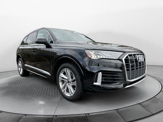 2023 Audi Q7 Premium