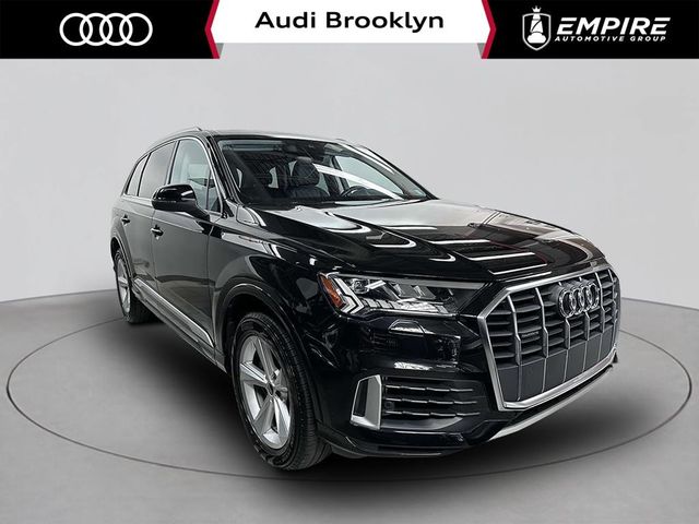 2023 Audi Q7 Premium