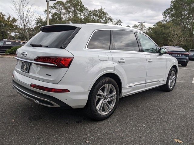 2023 Audi Q7 Premium