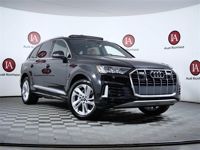 2023 Audi Q7 Premium