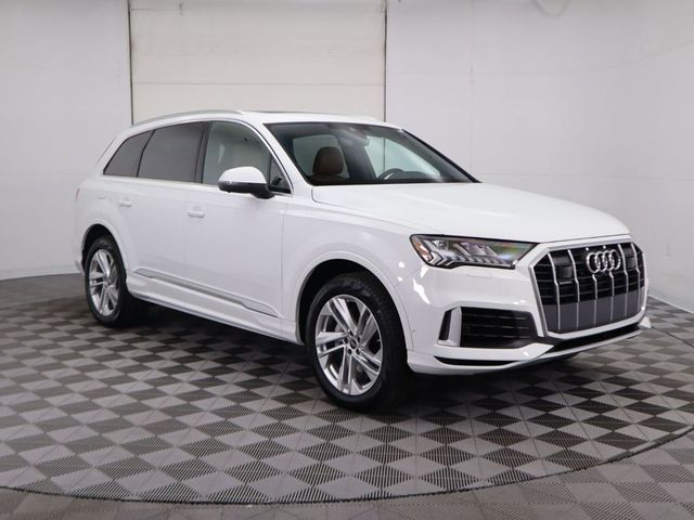 2023 Audi Q7 Premium